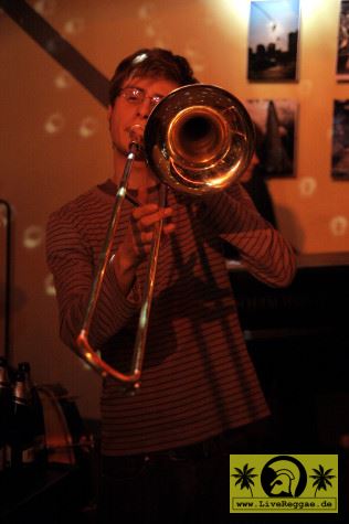 Ken Guru - The Highjumpers (D) Substation, Plauen 13. Maerz 2008 (8).jpg